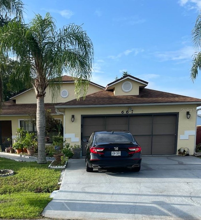 667 Madrid Dr, Kissimmee, FL 34758