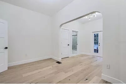 734 S Mills Avenue, Orlando, FL 32801 - Photo 16