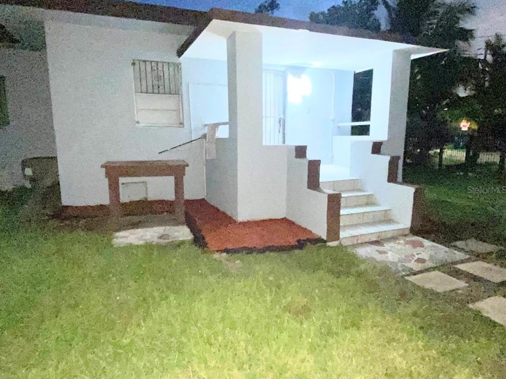 1105 112th St, Miami FL 33161-6847 exterior