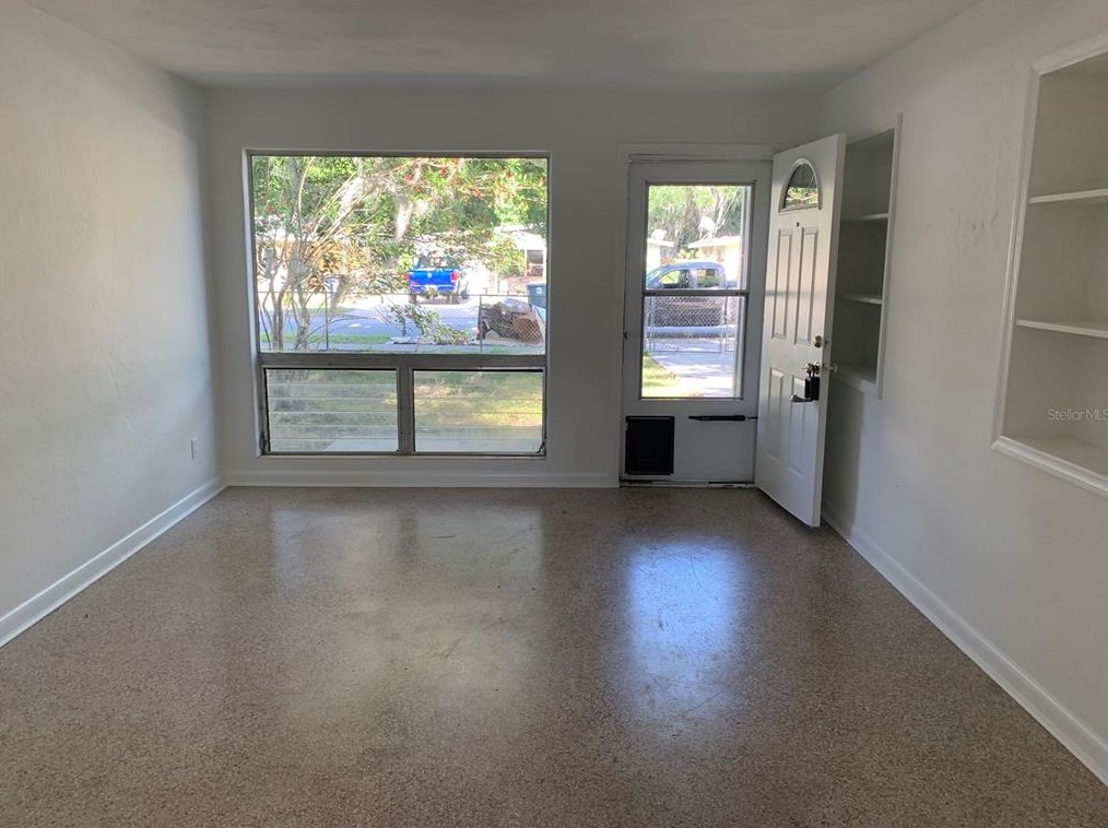 760 Greenway Pl, Daytona Beach, FL 32114-3941
