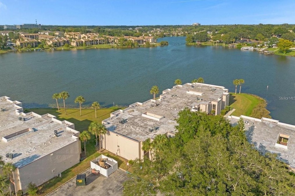 536 Orange Dr #17, Altamonte Springs, FL 32701