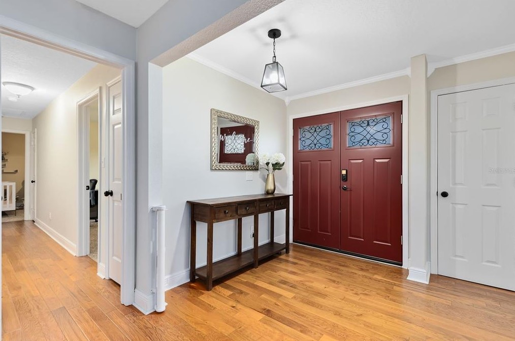 406 Broadview Ave, Altamonte Springs, FL 32701