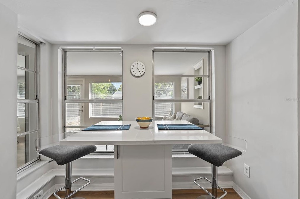 3037 Nicholson Dr, Winter Park FL 32792-7546 exterior