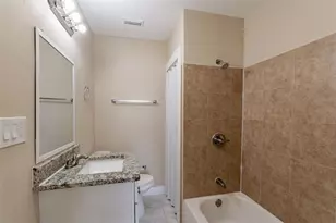 112 S Moss St, Leesburg, FL 34748 - Photo 16