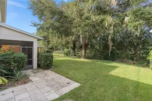 226 W Tarrington Dr, Deland, FL 32724 - Photo 34