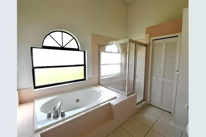 8647 Otter Creek Court, Orlando, FL 32829 - Photo 8