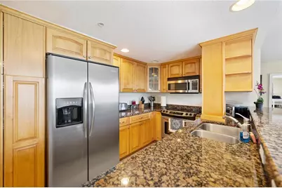 445 Hamden Drive #302, Clearwater Beach, FL 33767 - Photo 16