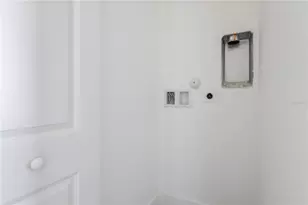 260 Rotonda Blvd, Rotonda West, FL 33947 - Photo 8