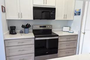 522 Beach Park Ln, Cape Canaveral, FL 32920 - Photo 16