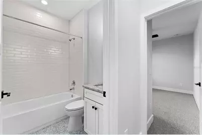 405 N McDonald Avenue, Deland, FL 32724 - Photo 32