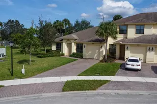 9869 E Villa Cir, Vero Beach, FL 32966 - Photo 4