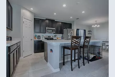 911 Avenal, Davenport, FL 33837 - Photo 16