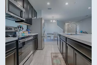 911 Avenal, Davenport, FL 33837 - Photo 18