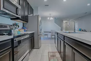 911 Avenal, Davenport, FL 33837 - Photo 18