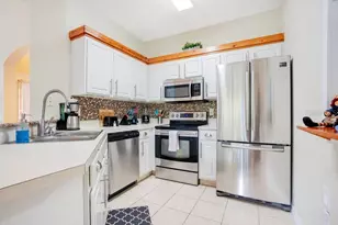 8447 Crystal Cove Loop, Kissimmee, FL 34747 - Photo 10