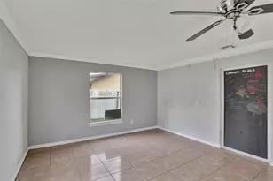 1053 E Hancock Dr, Deltona, FL 32725 - Photo 46