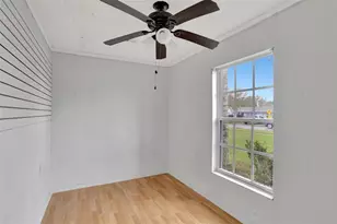 1053 E Hancock Dr, Deltona, FL 32725 - Photo 24
