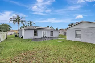 1053 E Hancock Dr, Deltona, FL 32725 - Photo 30