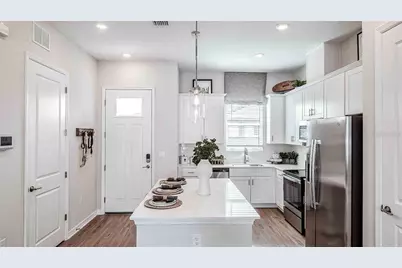 3800 Viceroy Place #Aspire, Deland, FL 32724 - Photo 8