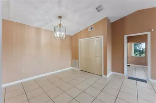 5208 Via Hacienda Cir, Orlando, FL 32839 - Photo 12