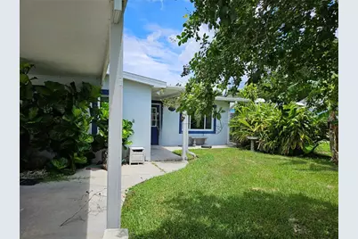 5400 Circle Drive, Weeki Wachee, FL 34607 - Photo 4