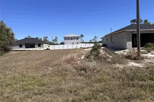 4009 NE 22nd Pl, Cape Coral, FL 33909 - Photo 10