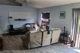 871 Lake Jackson Cir, Apopka, FL 32703 - Photo 2