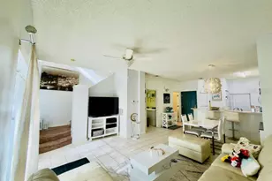 8439 Crystal Cove Loop, Kissimmee, FL 34747 - Photo 6