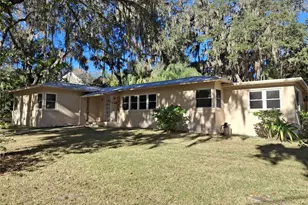 1202 Kirby St, Palatka, FL 32177 - Photo 2