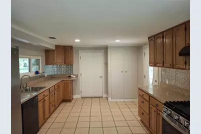 1202 Kirby Street, Palatka, FL 32177 - Photo 4