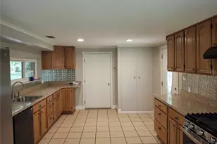 1202 Kirby St, Palatka, FL 32177 - Photo 4