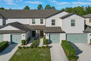 1592 Wynford Cir, Tavares, FL 32778 - Photo 2