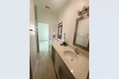 388 Chinaberry Avenue, Oviedo, FL 32765 - Photo 16