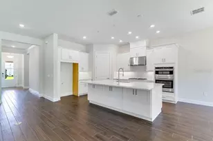 925 Tassleflower Trl, Saint Cloud, FL 34771 - Photo 6