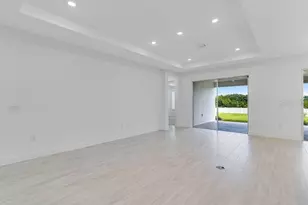 857 Arbor Green Trail, Saint Cloud, FL 34771 - Photo 8