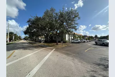 1830 Maravilla Avenue #413, Fort Myers, FL 33901 - Photo 36