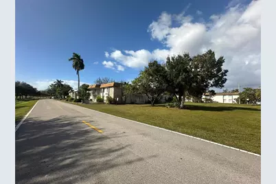 1830 Maravilla Avenue #317, Fort Myers, FL 33901 - Photo 52