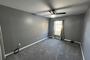 810 E Yorkshire Dr, Deland, FL 32724 - Photo 12