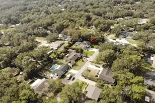 810 E Yorkshire Dr, Deland, FL 32724 - Photo 4