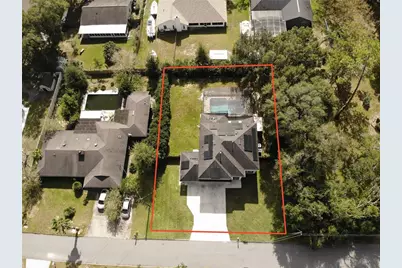 810 E Yorkshire Drive, Deland, FL 32724 - Photo 2