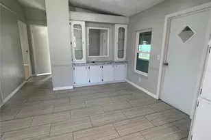3145 Hidden Lake Dr, Wesley Chapel, FL 33543 - Photo 14