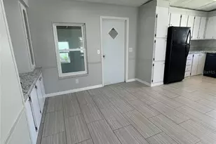 3145 Hidden Lake Dr, Wesley Chapel, FL 33543 - Photo 8