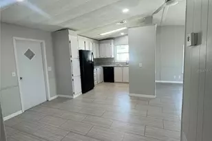3145 Hidden Lake Dr, Wesley Chapel, FL 33543 - Photo 10