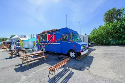 927 N US Highway 1, Fort Pierce, FL 34950 - Photo 32