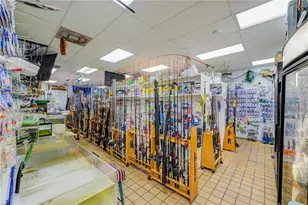 927 N US Hwy 1, Fort Pierce, FL 34950 - Photo 36