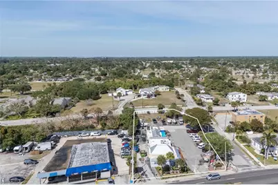 927 N US Highway 1, Fort Pierce, FL 34950 - Photo 6