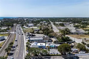 927 N US Hwy 1, Fort Pierce, FL 34950 - Photo 8