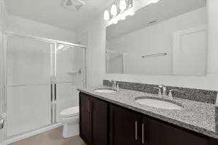 375 Sequoia Dr, Lake Wales, FL 33859 - Photo 8