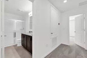 375 Sequoia Dr, Lake Wales, FL 33859 - Photo 10