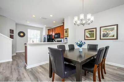 8001 Cool Breeze Drive #121, Orlando, FL 32819 - Photo 6